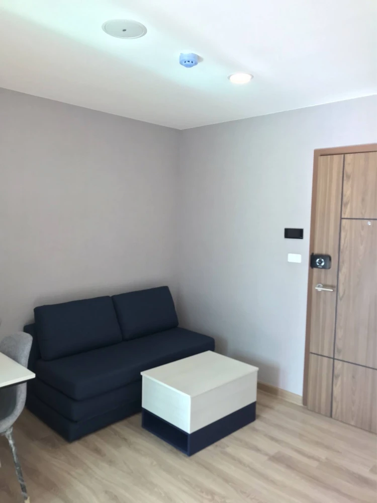 Condo for rent, The Cube Loft Ladprao 107. Ready to move in, affordable price, convenient and complete in one place. Book now!