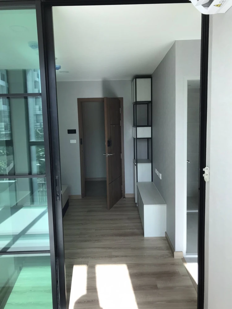 Condo for rent, The Cube Loft Ladprao 107. Ready to move in, affordable price, convenient and complete in one place. Book now!