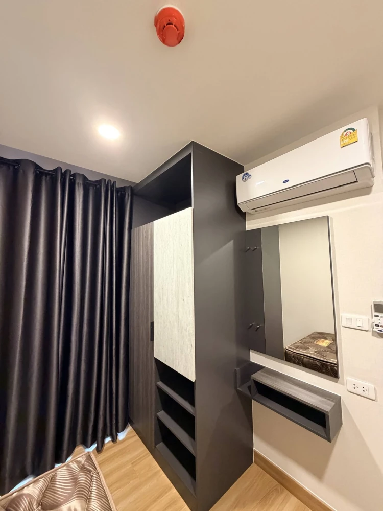 Condo for rent at The Cube Loft Srinakarin - Theparak. Spacious and comfortable unit with complete amenities. Book now!