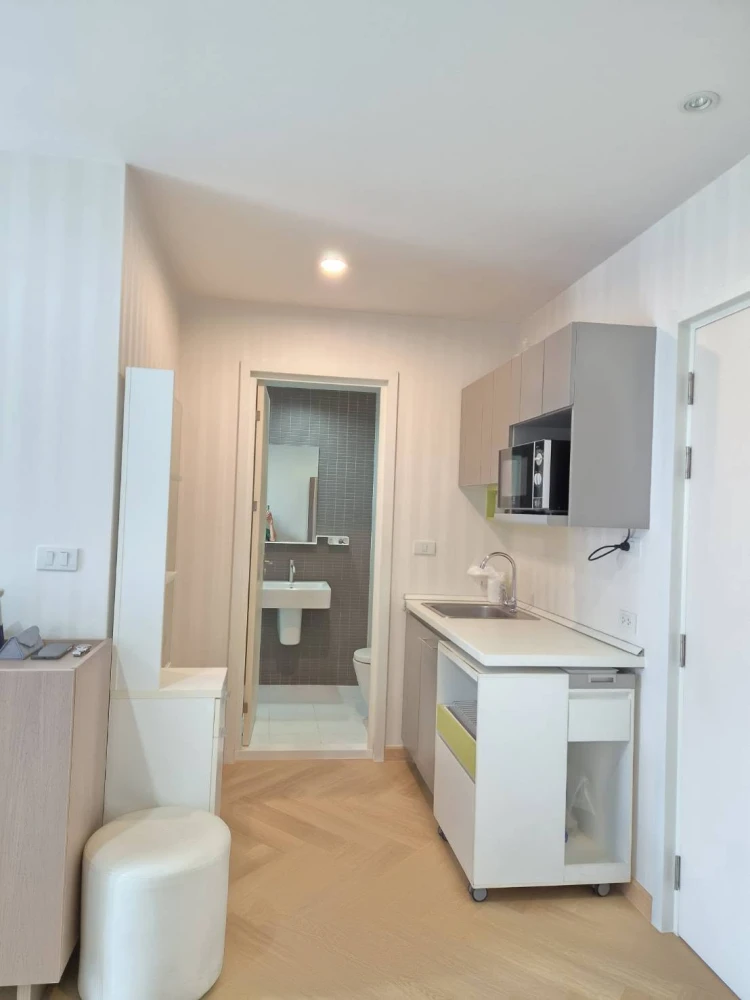 Condo for rent, The Key Phaholyothin 34, fully furnished and ready to move in. Don't miss it.