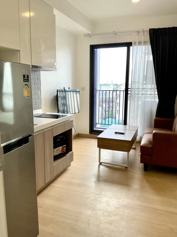 Condo for rent, The Tree Charan 30. Ready to move in. Fully furnished. Book today! Don't miss out!