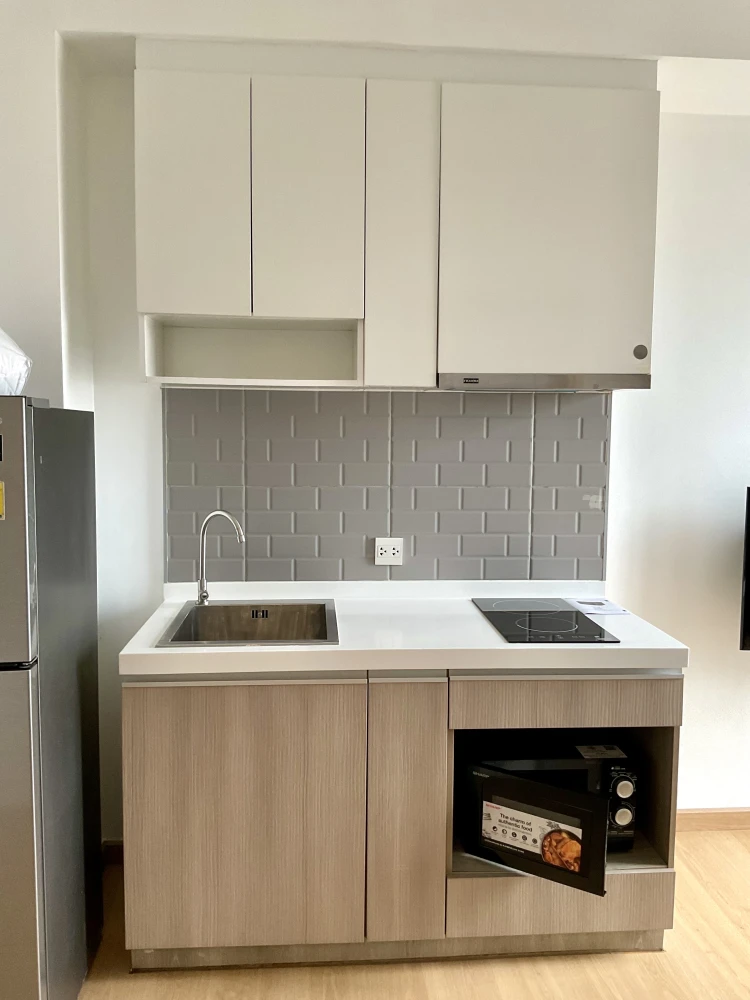 Condo for rent, The Tree Charan 30. Ready to move in. Fully furnished. Book today! Don't miss out!