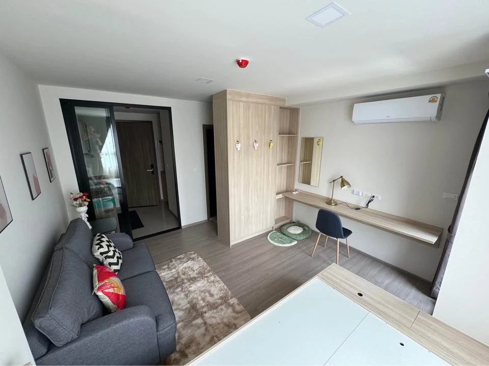 Condo for rent, The Move Sukhumvit 107, ready to move in, fully furnished, just bring your belongings and move in. Don't miss out!