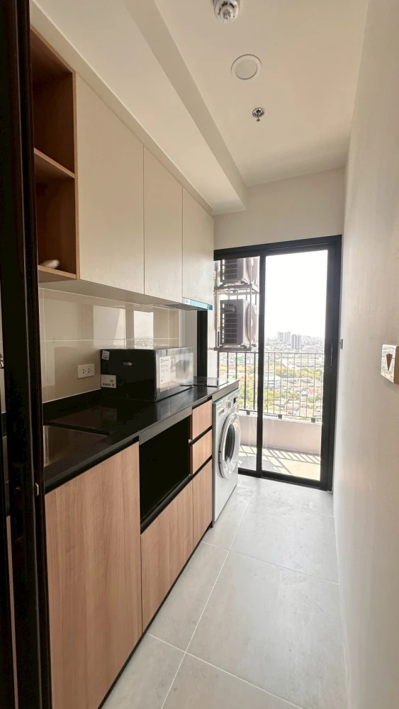 Condo for rent, The Livin Phetkasem. Ready to move in, fully furnished, great price. Book yours today!