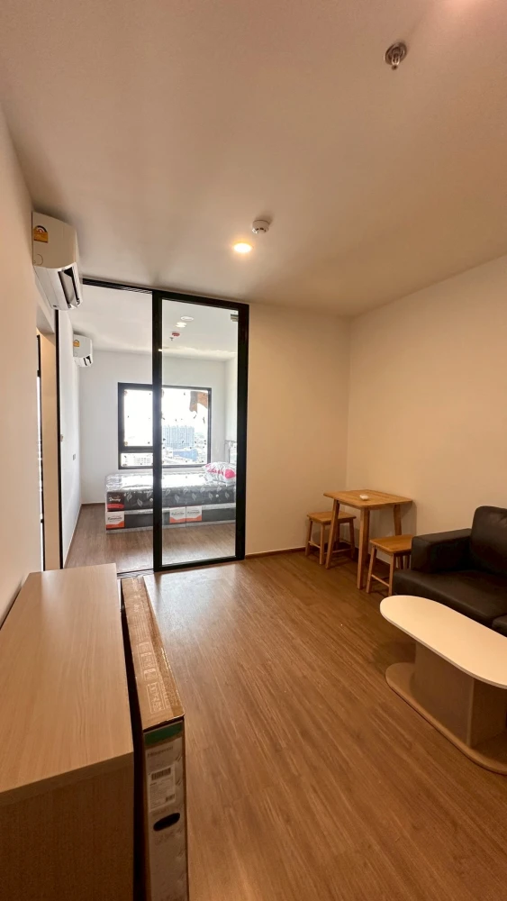 Condo for rent, The Livin Phetkasem. Ready to move in, fully furnished, great price. Book yours today!