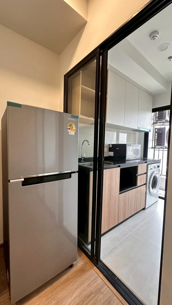 Condo for rent, The Livin Phetkasem. Ready to move in, fully furnished, great price. Book yours today!