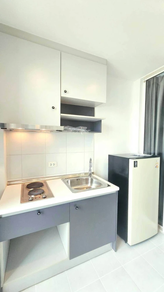 Condo for rent at The Base Chaengwattana—move-in ready, fully equipped with amenities, and at a great price. Book yours today!