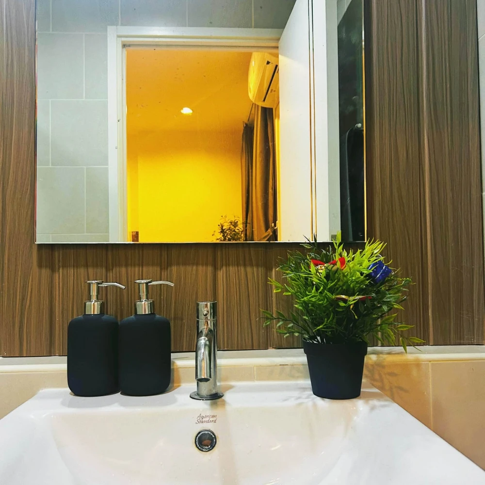 Condo for rent at The Base Chaengwattana—move-in ready, fully equipped with amenities, and at a great price. Book yours today!