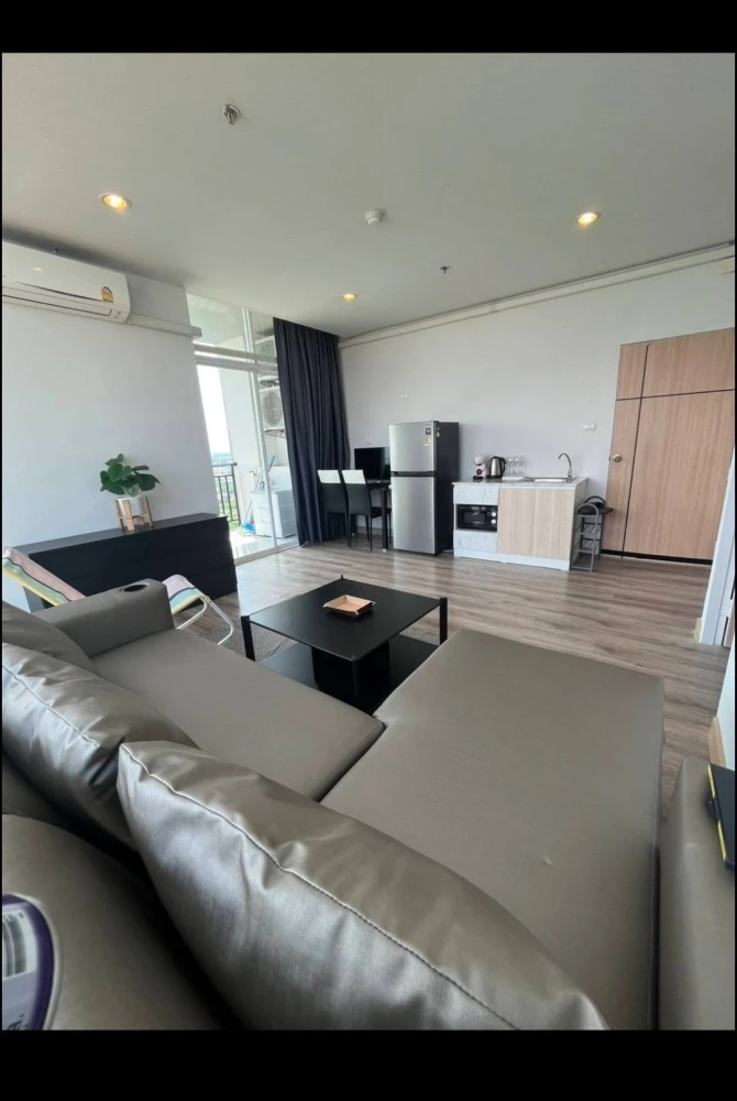 Condo for rent, The Grand Jomtien Pattaya, spacious room, comfortable, spacious, high floor, beautiful view, book now before you miss out+
