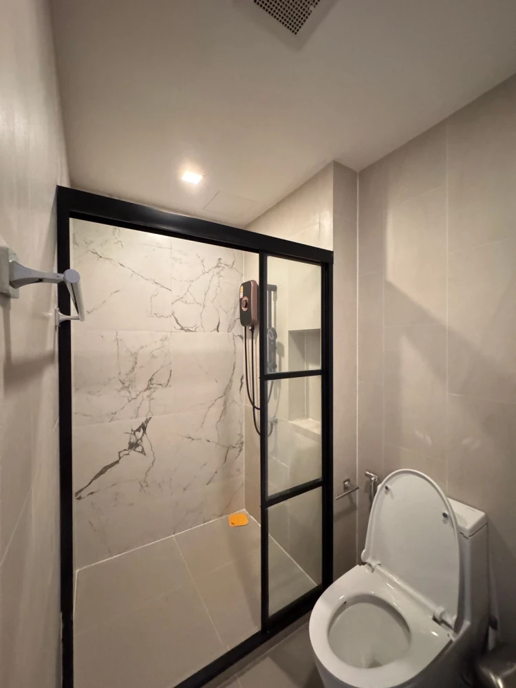 Condo for rent, Metris Rama 9 - Ramkhamhaeng, ready to move in, complete here, pet owners must not miss.