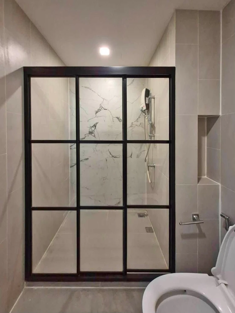 Condo for rent at Metris Rama 9 - Ramkhamhaeng. Ready to move in, fully furnished, great price. Book now!