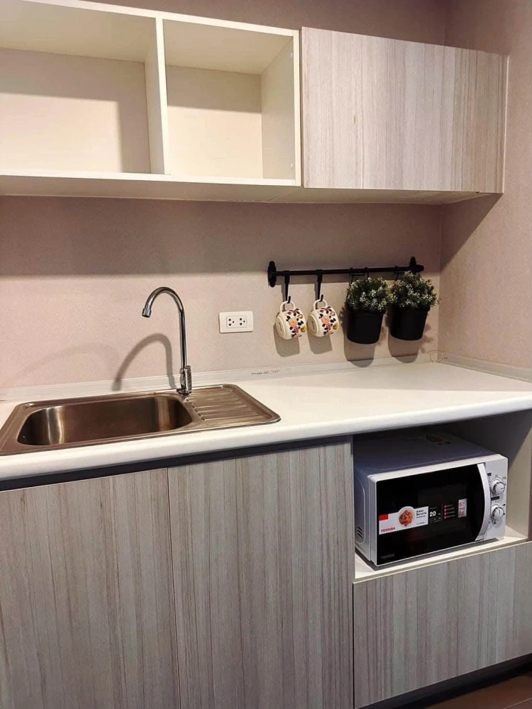 Condo for rent at Metro Lux Riverfront. Nice unit with full amenities. Just bring your belongings and move in!
