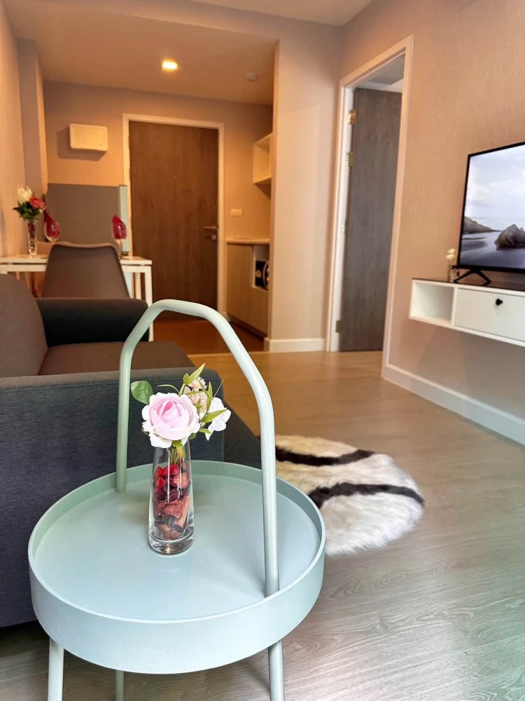 Condo for rent at Metro Lux Riverfront. Nice unit with full amenities. Just bring your belongings and move in!