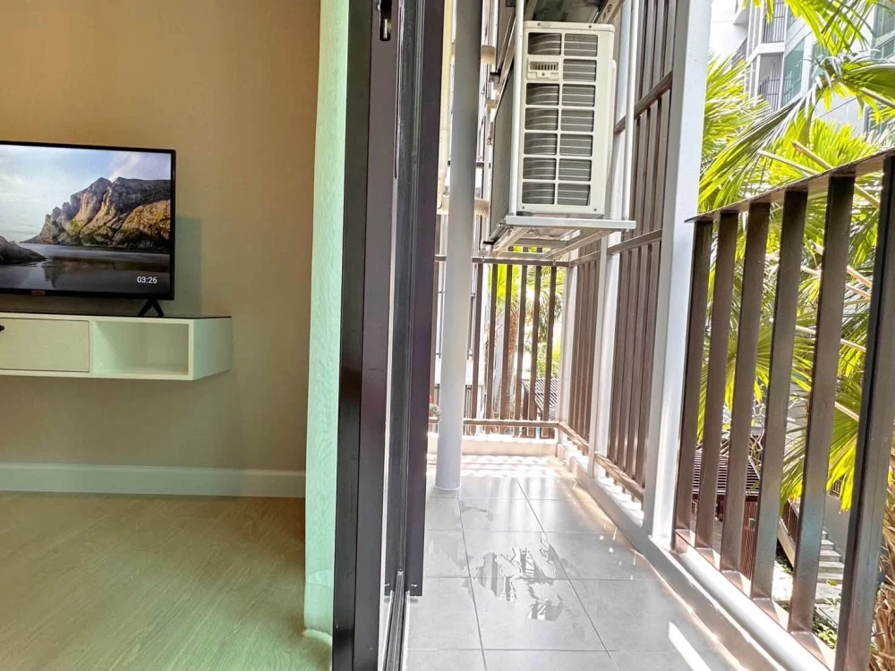 Condo for rent at Metro Lux Riverfront. Nice unit with full amenities. Just bring your belongings and move in!