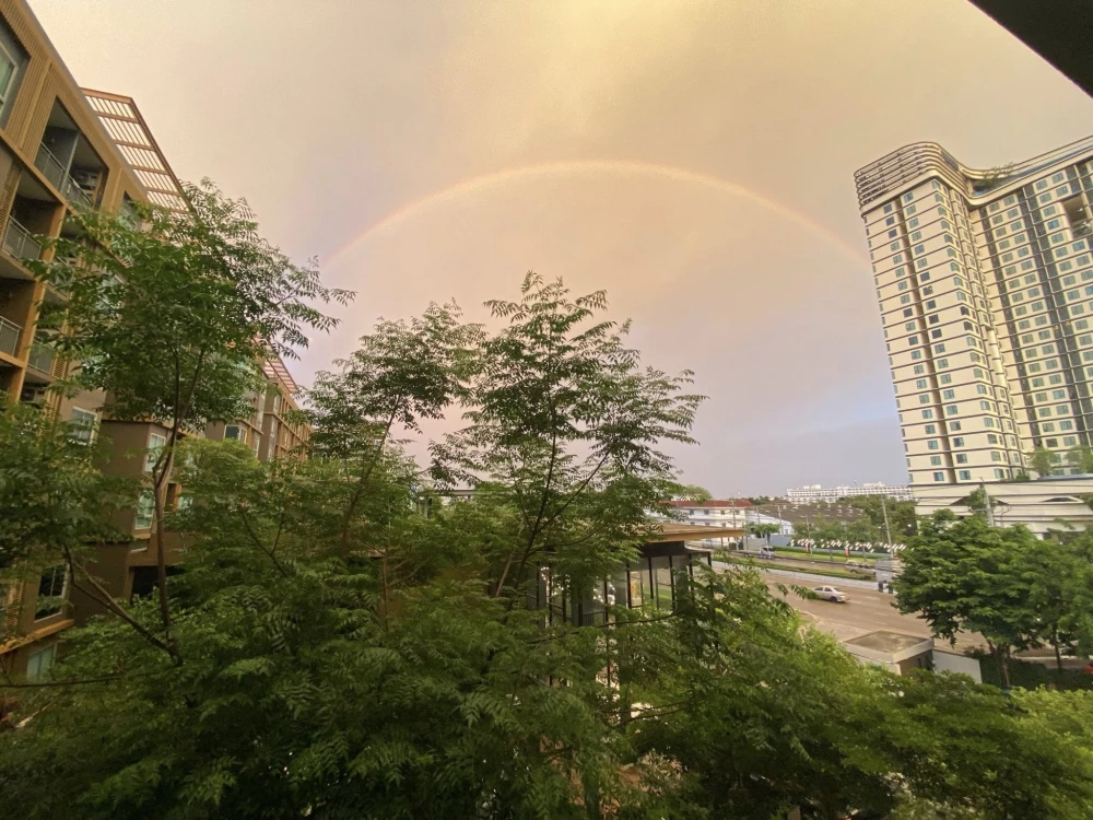 Condo for rent, Metrolux Kaset, large room, comfortable living, lots of usable space, complete facilities, book now, don't miss out!