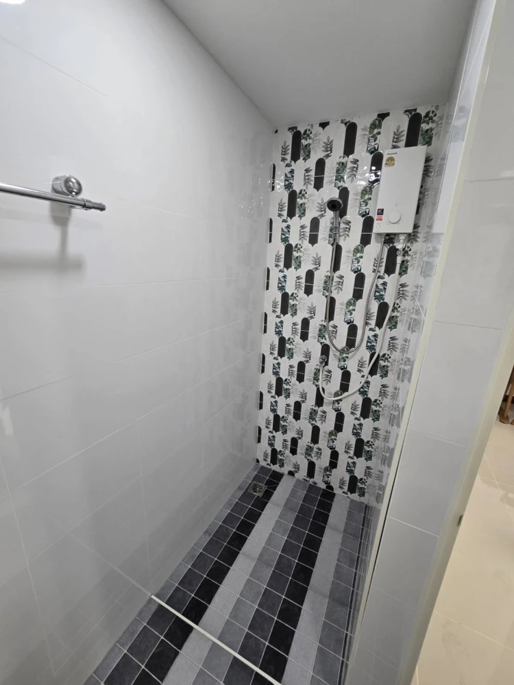 Condo for rent, A Space Play Ratchada - Sutthisan. Ready to move in, fully furnished with appliances. Just bring your personal belongings.