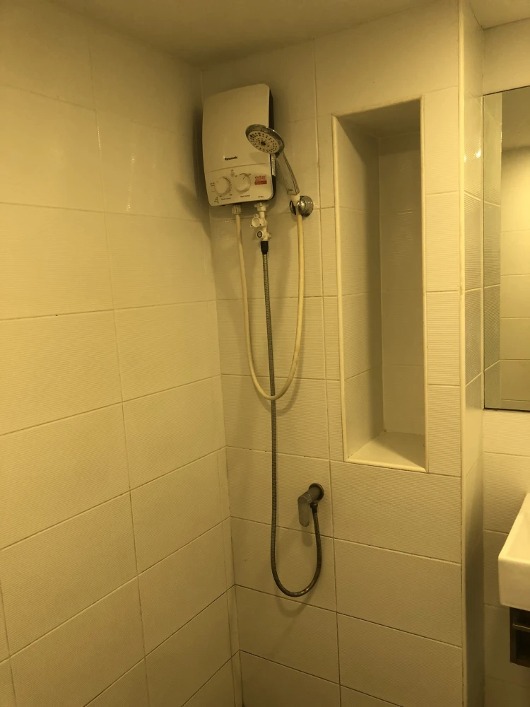 Condo for rent, Esta Bliss, beautiful room, ready to move in.