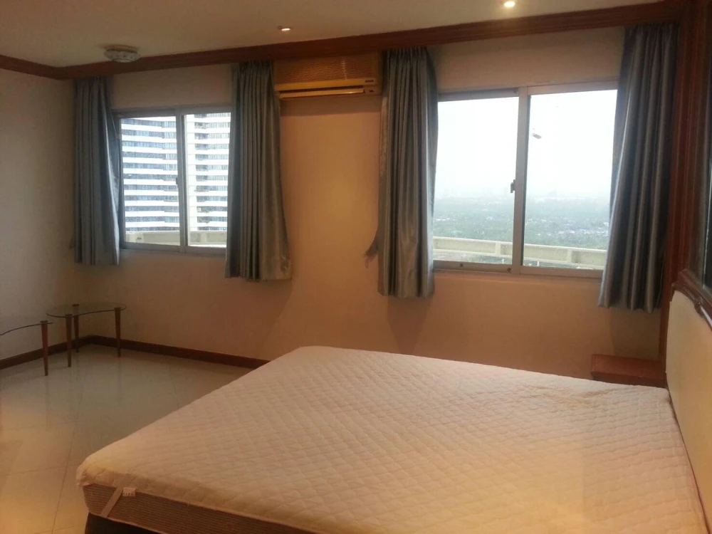 Condo for rent, SV City Rama 3, corner room with privacy, 22nd floor, high view, hurry and reserve now.