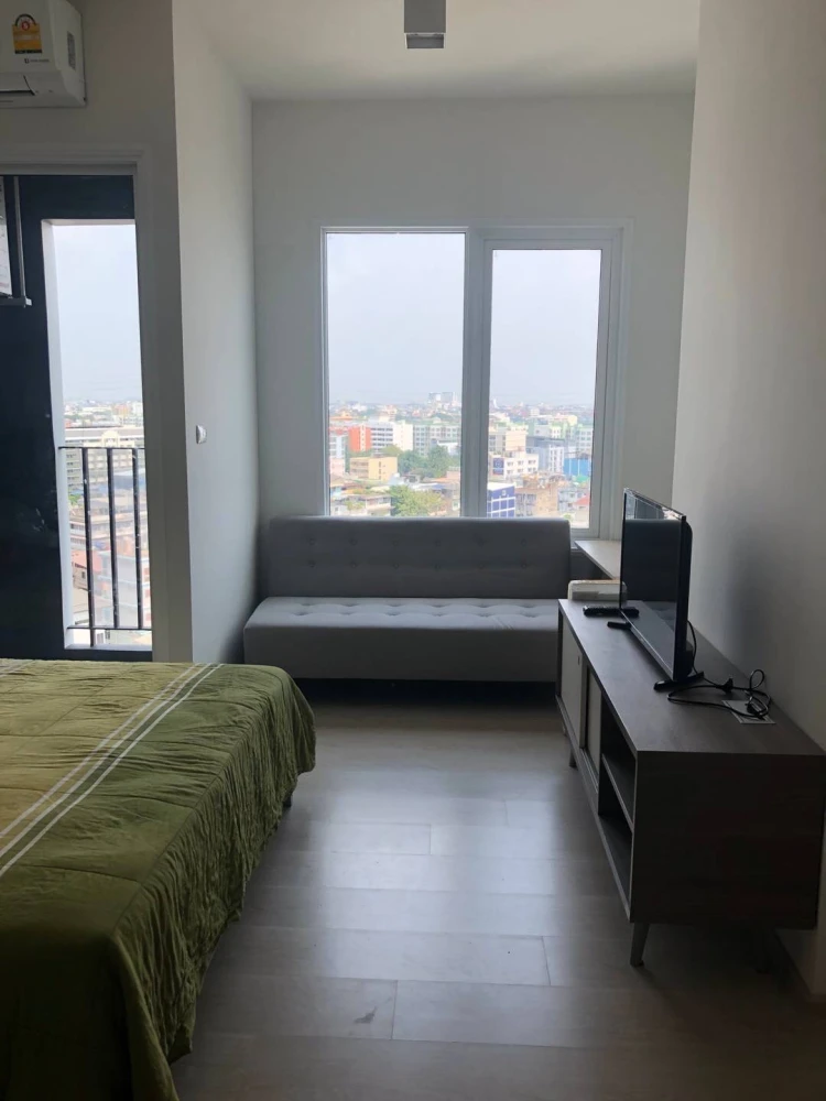 Condo for rent, Chapter One Eco Ratchada-Huai Khwang, ready to move in, 11th floor, high floor with great view, amazing price. Book now, don't miss ou