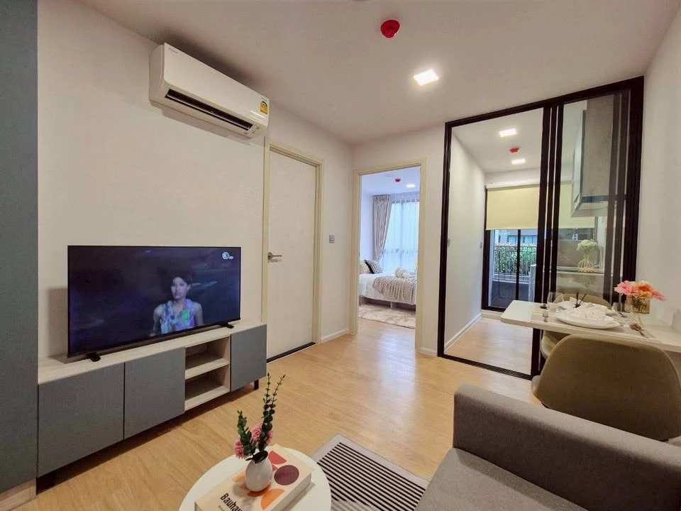 Condo for rent, Atmoz Canal Rangsit, beautifully decorated room, pleasing to the eye, white tone, affordable price, complete in one place, reserve now