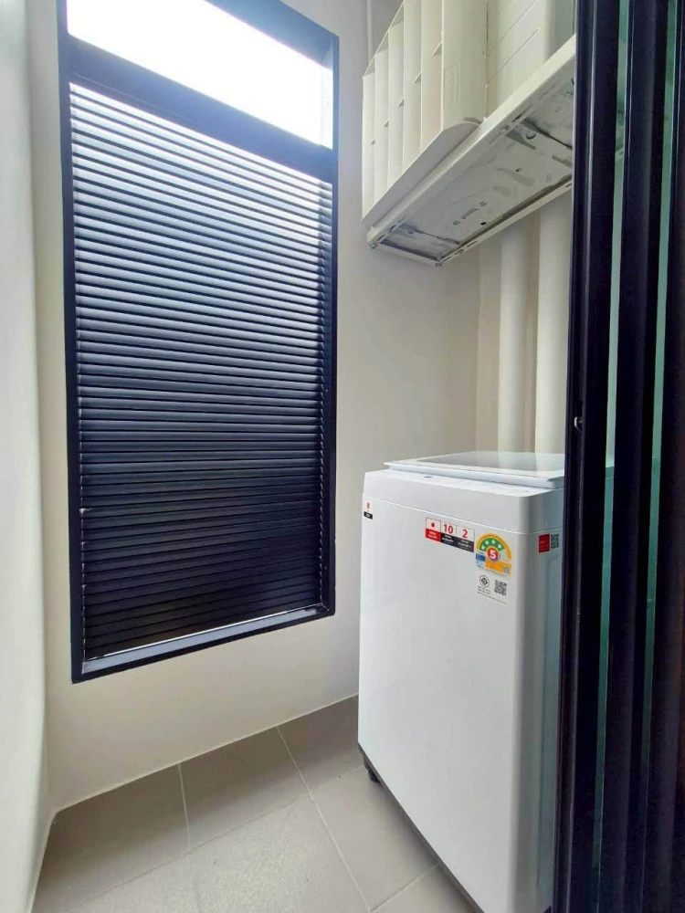 Condo for rent at Atmoz Palacio Ladprao-Wanghin. Fully furnished and ready to move in, with complete facilities. Great value—book now before it's gone