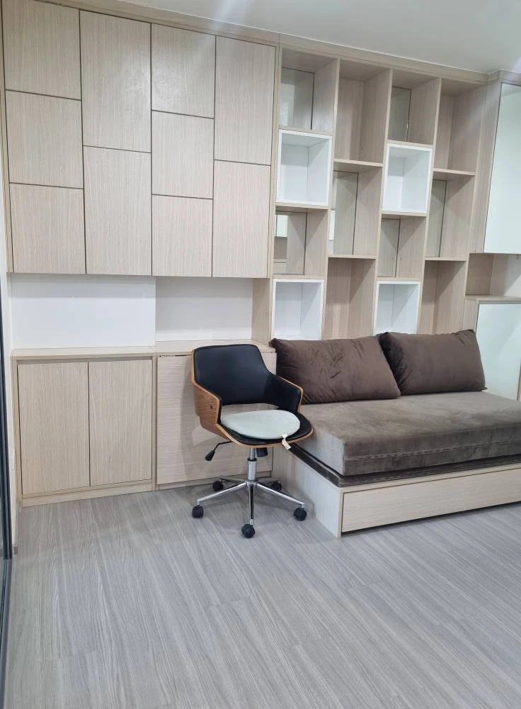 Condo for rent, Aspire Sathorn-Ratchaphruek. Fully furnished, ready to move in. Complete amenities. Great price. Book now, don't wait!