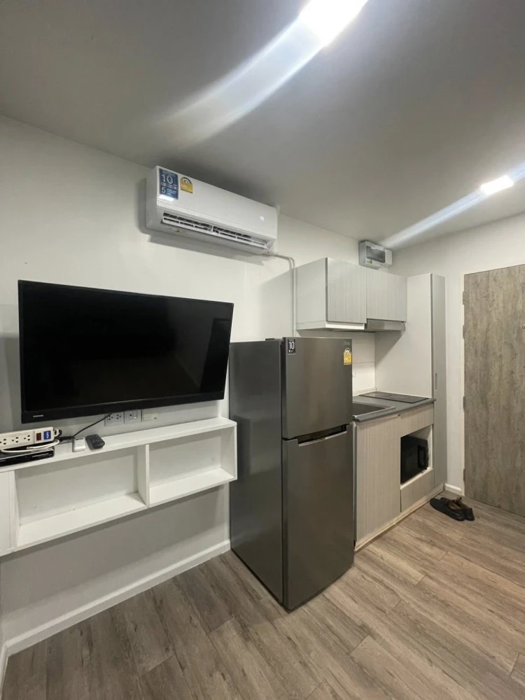 Condo for rent at Modiz Station. Well-partitioned rooms at an unbeatable price. Book today! Don't miss out!