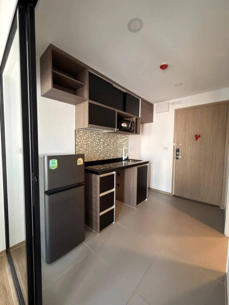 Condo for rent, Cybic Ratchada 32, ready to move in, fully furnished, great price. Book now! Don't miss out!