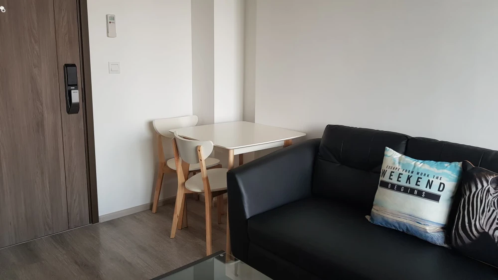 Condo for rent: Ideo Mobi Asoke. Ready to move in, fully furnished, great price. Book today!