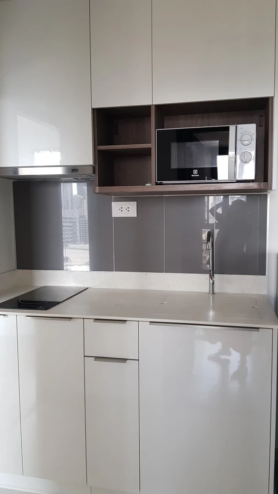 Condo for rent: Ideo Mobi Asoke. Ready to move in, fully furnished, great price. Book today!