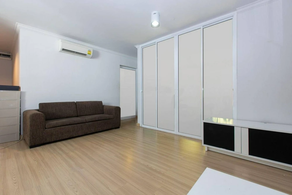 Condo for rent: Chateau In Town Ratchada 20, large room, comfortable, comes with usable space, must hurry to reserve now.