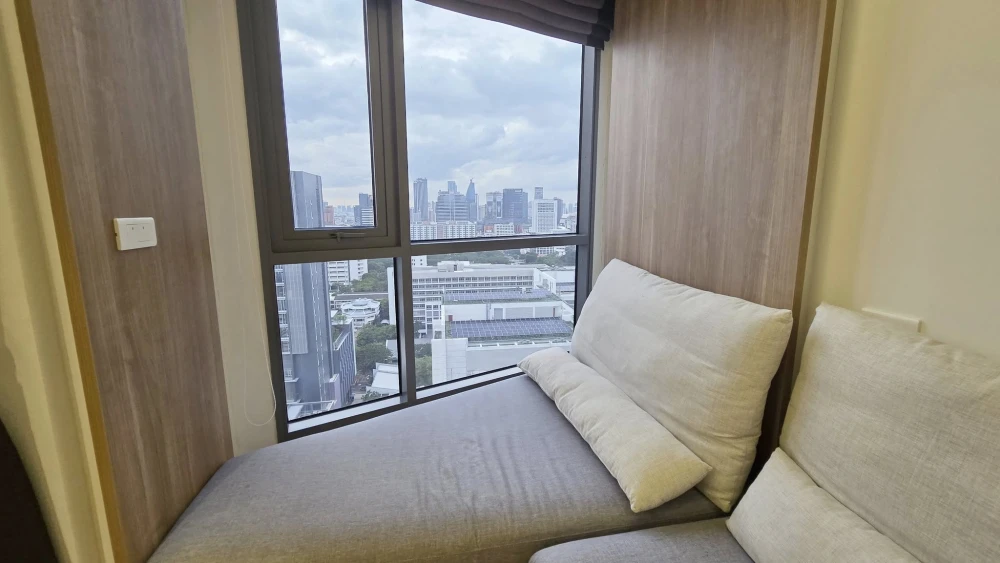 Condo for rent, Triple Y Residence, studio room, 20th floor, high view, great price, hurry and reserve before it's too late.