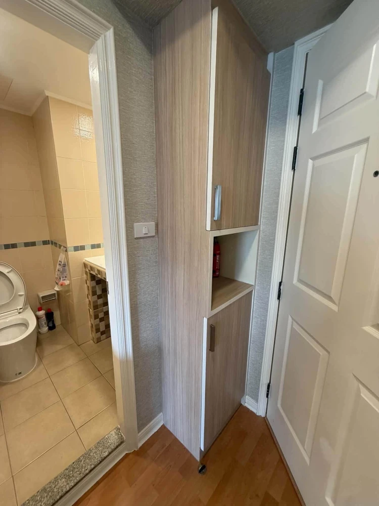 Condo for Rent: Lumpini Ville Cultural Center. Spacious 2-bedroom, 2-bathroom unit featuring full built-in furnishings throughout. Elegant, fully deco