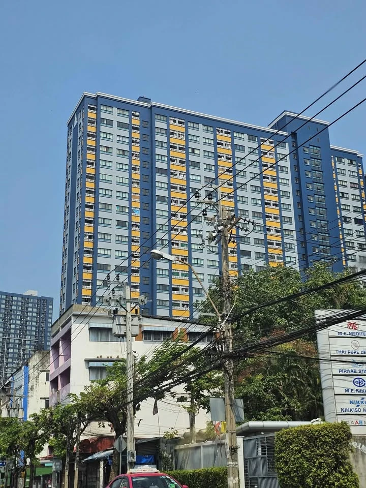 Condo for rent at Lumpini Ville Sukhumvit 77, spacious room with usable space, convenient and complete in one place. Reserve now!