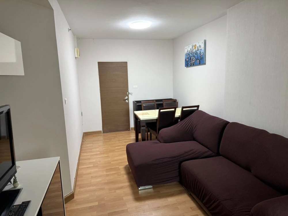 Condo for rent Supalai Park Kaset, 9th floor, Building B, pool view, complete with electrical appliances, don't miss it!