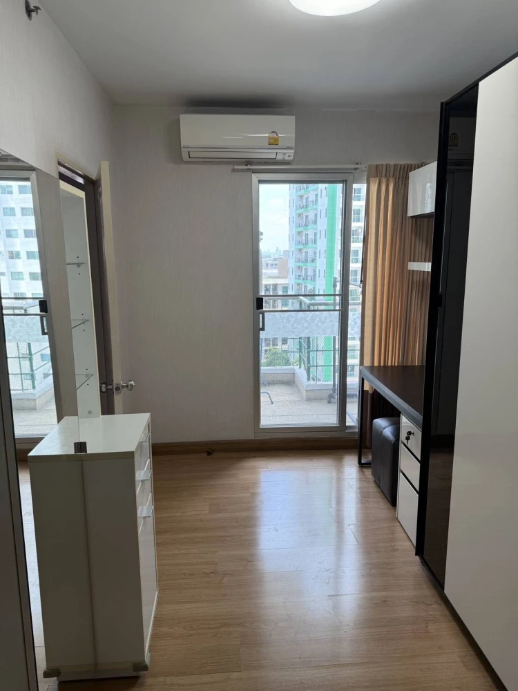 Condo for rent Supalai Park Kaset, 9th floor, Building B, pool view, complete with electrical appliances, don't miss it!