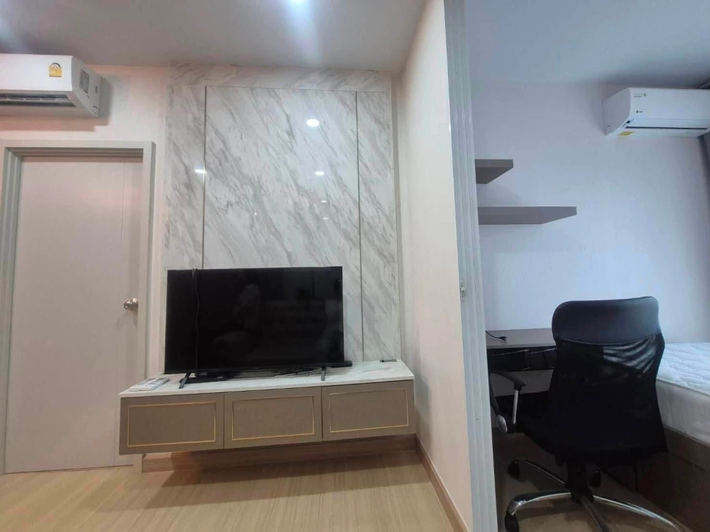 Condo for rent at Supalai Veranda Ramkhamhaeng. Spacious and comfortable unit with ample living space. Convenient and fully equipped. Book now!
