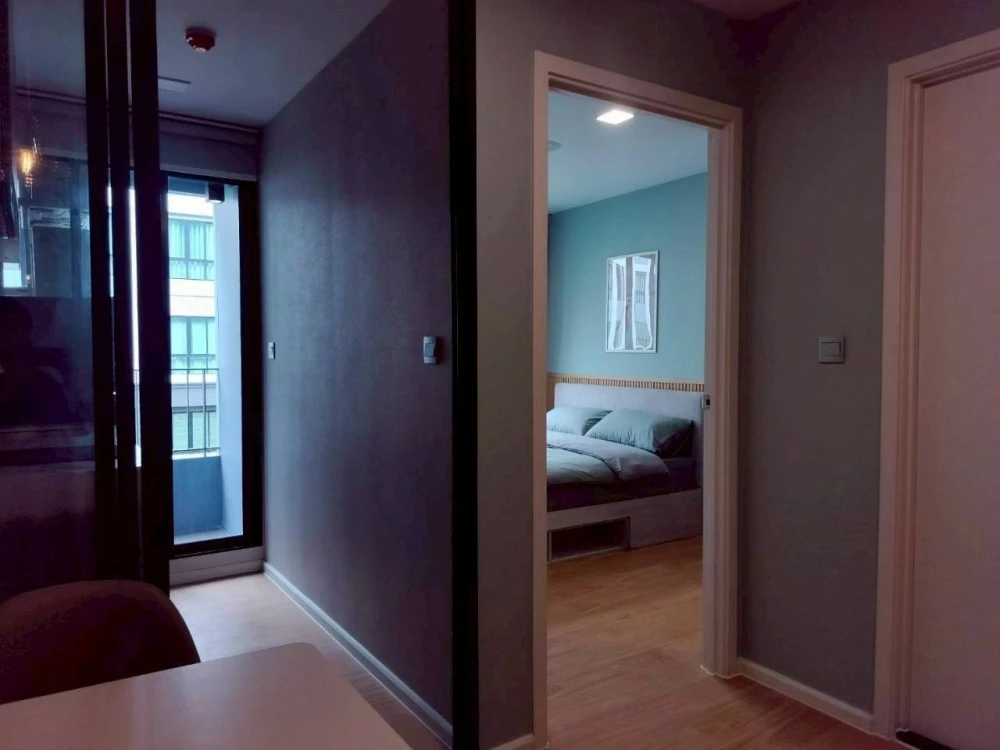 Resort-Style Pool View Condo for RENT - 29 sq.m., 4th Floor (Building B), Fully Equipped with Premium Appliances (Washer-Dryer Included), Rent Include