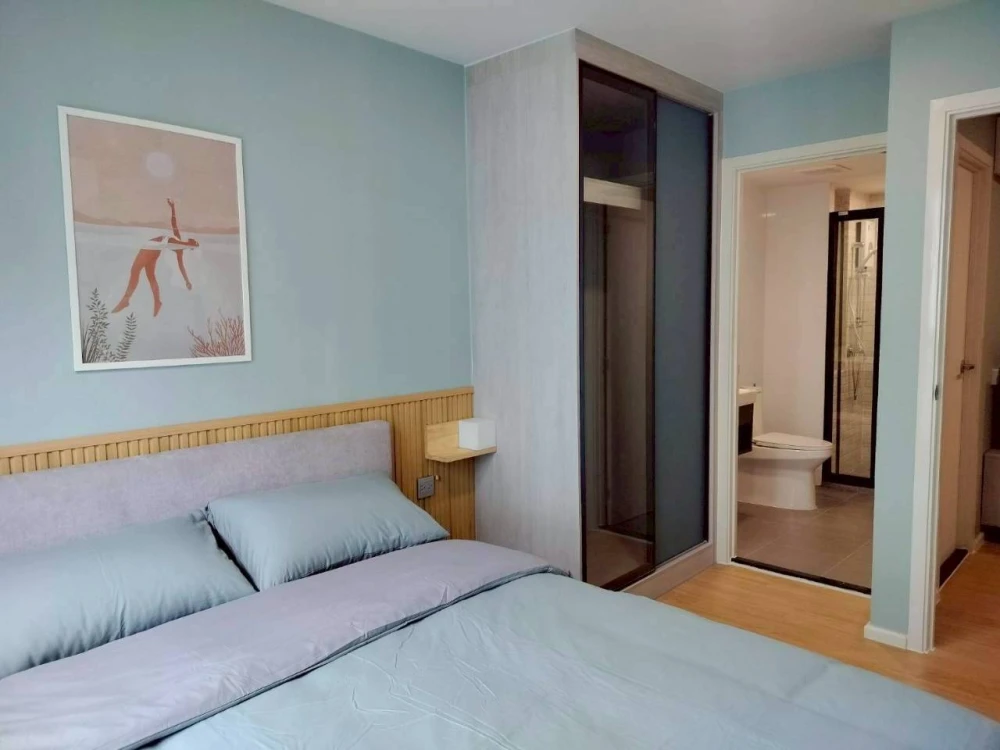 Resort-Style Pool View Condo for RENT - 29 sq.m., 4th Floor (Building B), Fully Equipped with Premium Appliances (Washer-Dryer Included), Rent Include