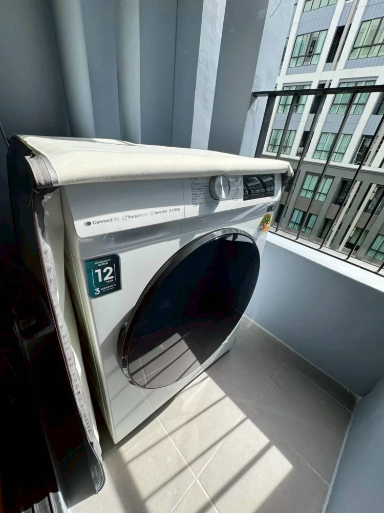 Resort-Style Pool View Condo for RENT - 29 sq.m., 4th Floor (Building B), Fully Equipped with Premium Appliances (Washer-Dryer Included), Rent Include