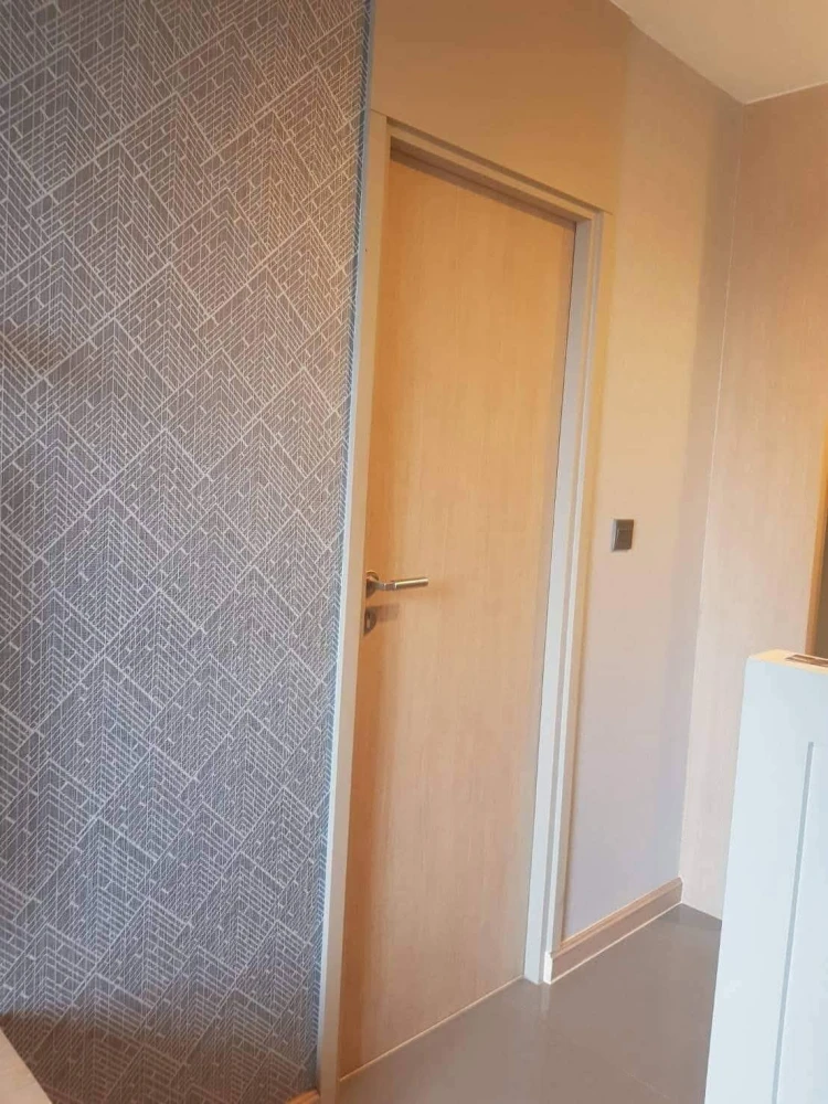 Condo for rent, luxury M Thonglor 10, beautifully decorated room, 14th floor, high view, comes with a very good price. You must hurry to reserve.