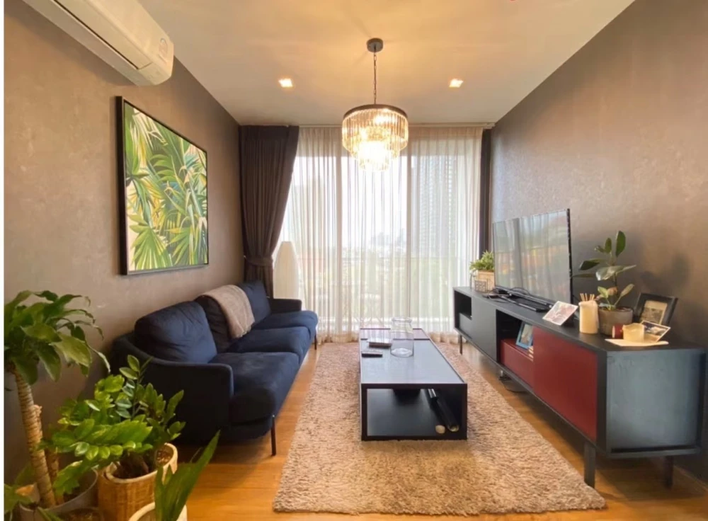 Luxury Resort-Style Condo for RENT - Spacious 65 sq.m., 2 Bedrooms & 2 Bathrooms, 6th Floor Corner Unit (Highest Privacy & Best Layout), Surrounded by
