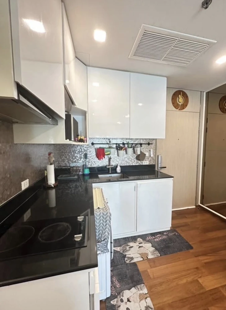 Spacious 43 sq.m. 1-BR Condo for Rent - Walk-in Closet & Bathtub, Just 140m to BTS Ari | ✨ Noble Reform