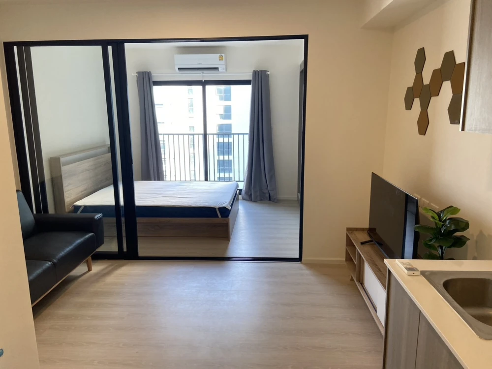 Modern Wide-Layout Type AA Condo for Rent - 26th High Floor, East Facing, Fully Equipped with Appliances Next to Mega Bangna | ✨ A Space Mega 2