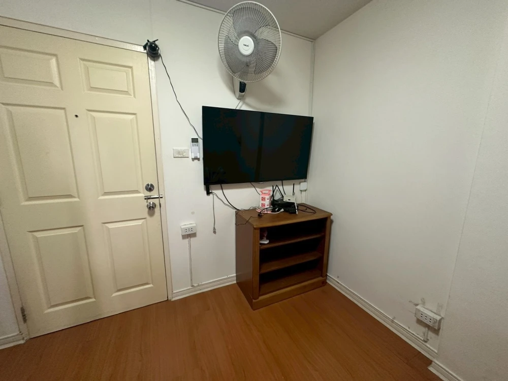Fully Furnished 1-BR Condo for Rent - Tower D3, 8th Floor with Separate Kitchen & Washing Machine | ✨ Lumpini Town Bodindecha-Ramkhamhaeng