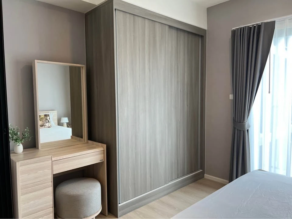 Condo for rent, luxuriously decorated, A space mega, well-separated rooms, great price, I must say you must not miss it.