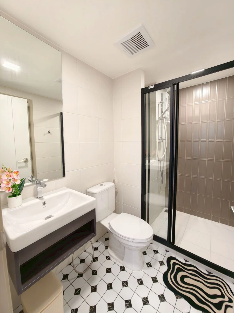 Brand-New 1-BR Extra Condo for Rent - Tower D, 7th Floor with Stunning Pool View Near TU Rangsit | ✨ Kave Wonderland
