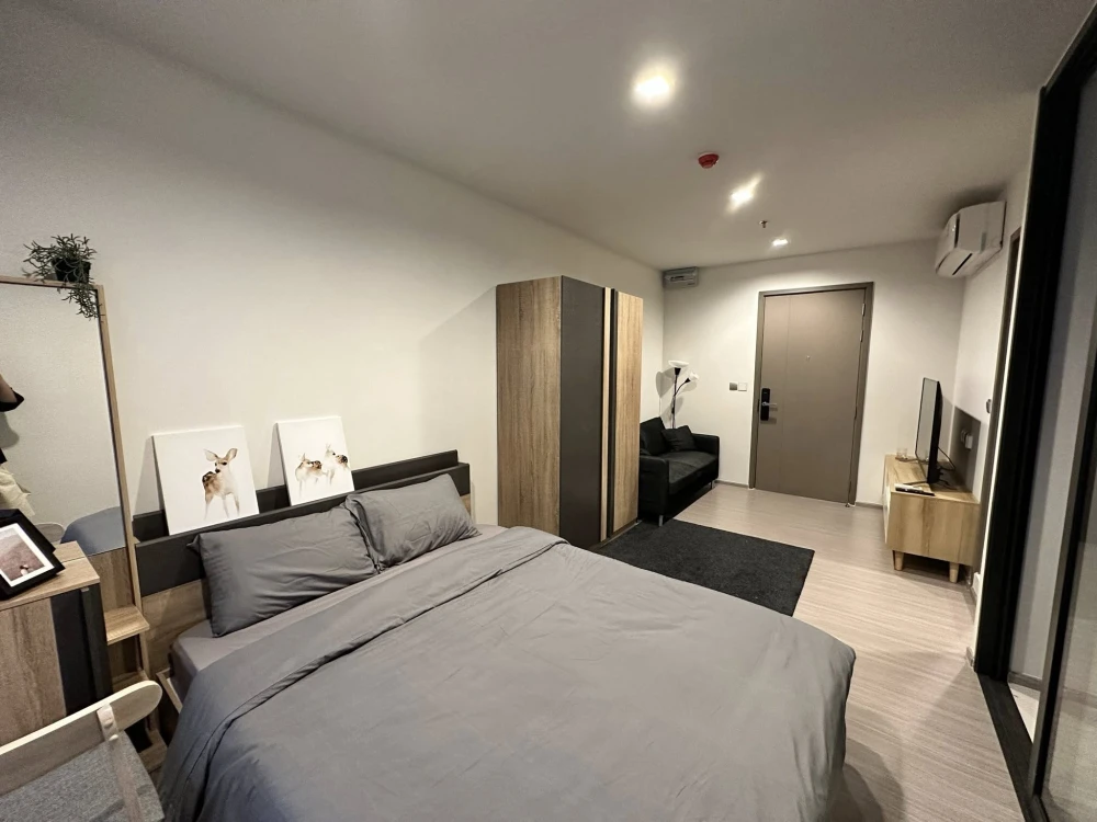 Condo for rent Life Asoke Hype, ready to move in, full facilities, if you don't book, you'll regret it later.