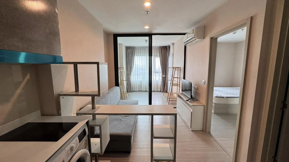 Urgently for rent, Aspire Erawan Prime, spacious room, 15th floor, high view, complete here, come and reserve now, don't delay.