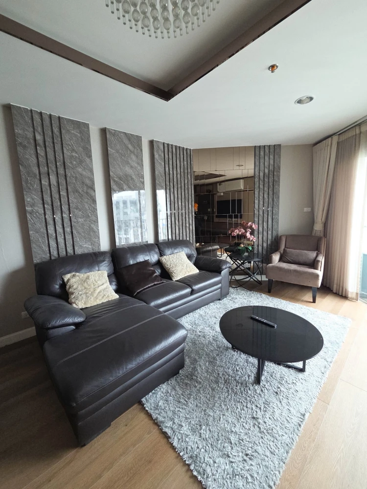 For rent immediately! Belle Grand Rama9 Duplex unit with spacious living area and complete amenities. Book now!